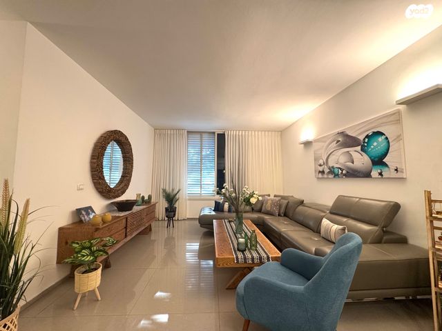 דירה, גיבורי ישראל, קרית ספיר, כפר סבא