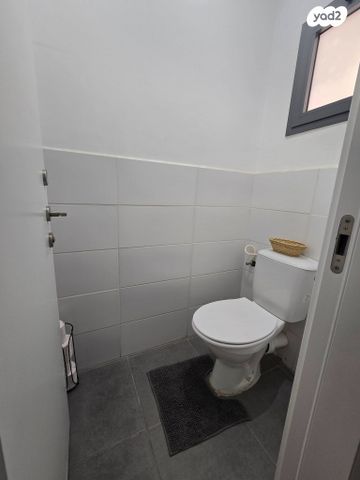 דירה, בעל התניא, בעל התניא, לוד