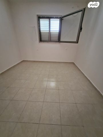 דירה, וייצמן, עיר, מרכז העיר, נהריה