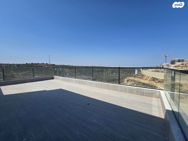 גג/ פנטהאוז, הערבה 1, גבעת טל, אלפי מנשה