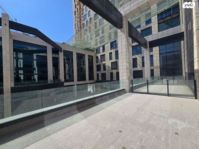 משרדים, התנופה, תלפיות תעשיה ומסחר, ירושלים