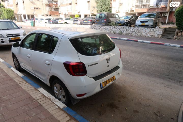 דאצ'יה סנדרו