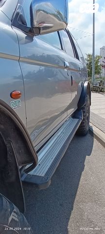 מיצובישי פג'רו