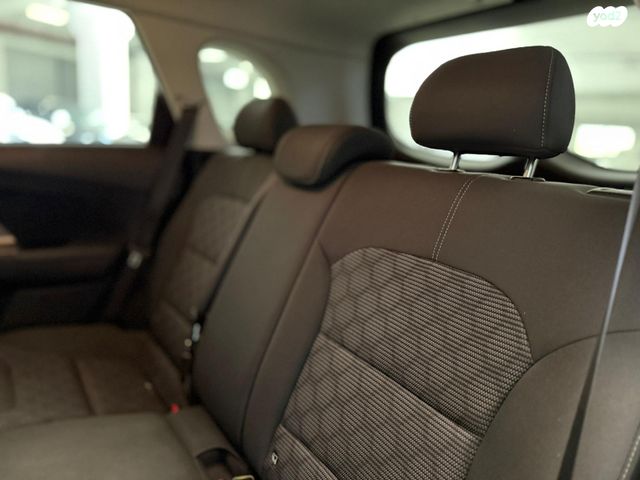 קיה נירו פלוס