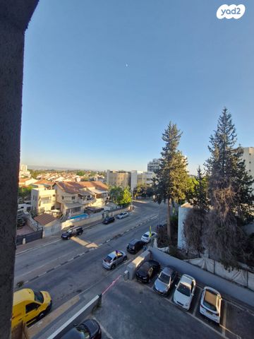 א.ס. לוי 39
