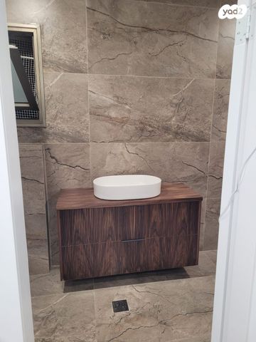 גג/ פנטהאוז, ברנע, אשקלון