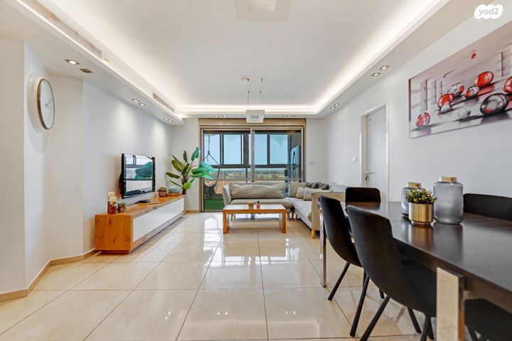 דירה, שמעון ויזנטל 1, פתח תקווה