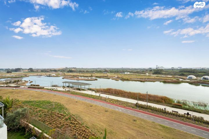 גג/ פנטהאוז, נחל תנינים 12, אשקלון