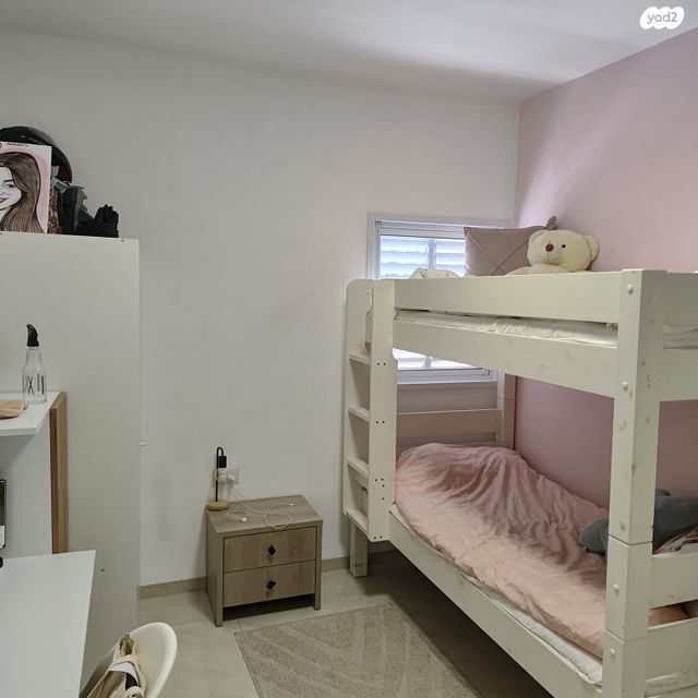 דירה, רמב"ם, ראשון לציון