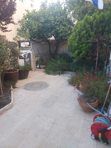 דירת גן