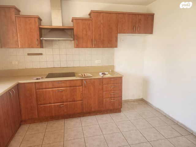 בית פרטי/ קוטג', כפר ורדים