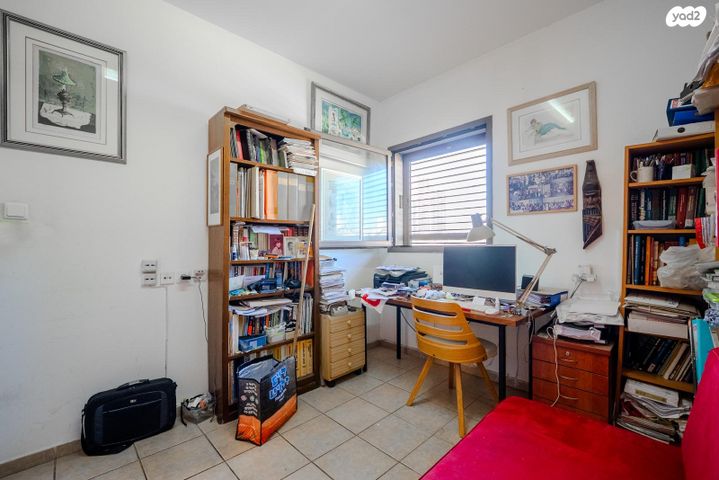 דירה, נחלת יצחק 18, נחלת יצחק, תל אביב יפו