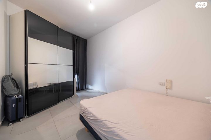 דירה, מעון, תל אביב יפו