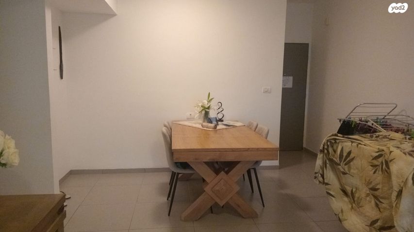 דירה, טבור הארץ, טבריה