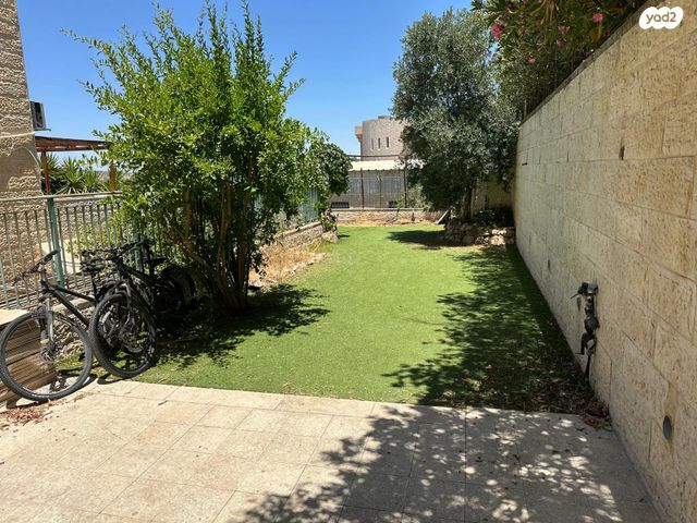 דירת גן, שיבת ציון, דקל, אפרת