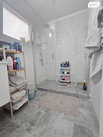 דירה, יוסף קארו, דימונה