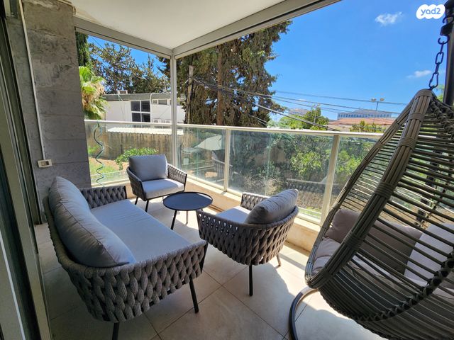 דירה, בן יהודה, מרכז, הרצליה