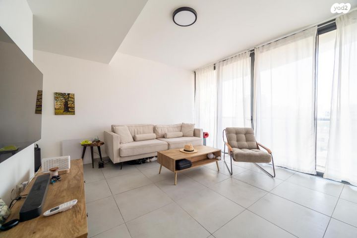 דירה, מעון, תל אביב יפו