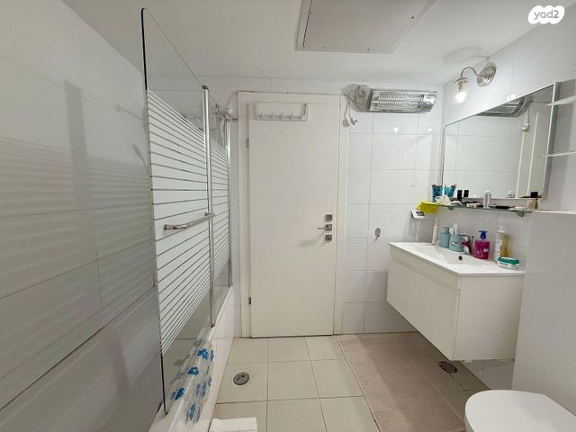 דירה, נווה זמר, רעננה