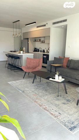 דירה, בר אילן, נווה דוד רמז, רעננה