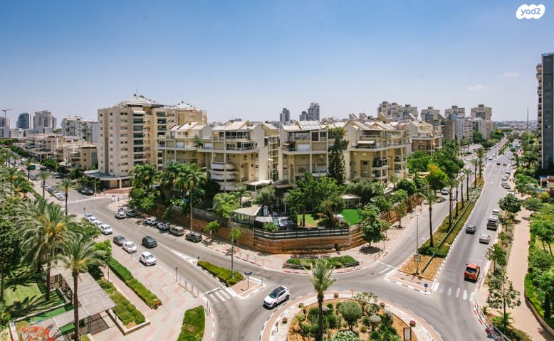 דירה, ישראל גלילי, קרית הלאום, ראשון לציון