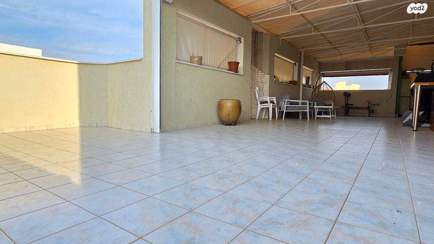 גג/ פנטהאוז, עפולה