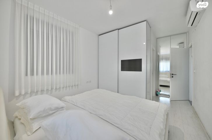 דירה, התורמוס, קרית ראשון, ראשון לציון