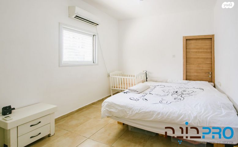 דירה, תרמ"ב, אברמוביץ', ראשון לציון