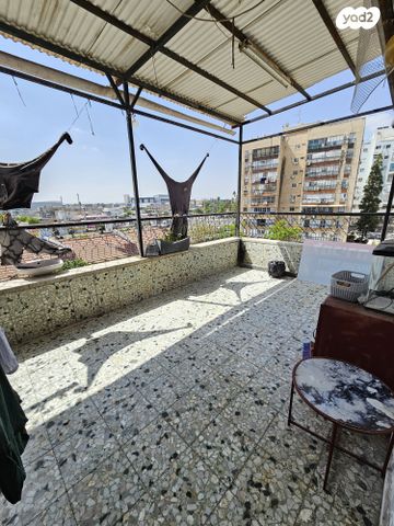 דופלקס, סן דייגו 4, קיבוץ גלויות, קרית מלאכי