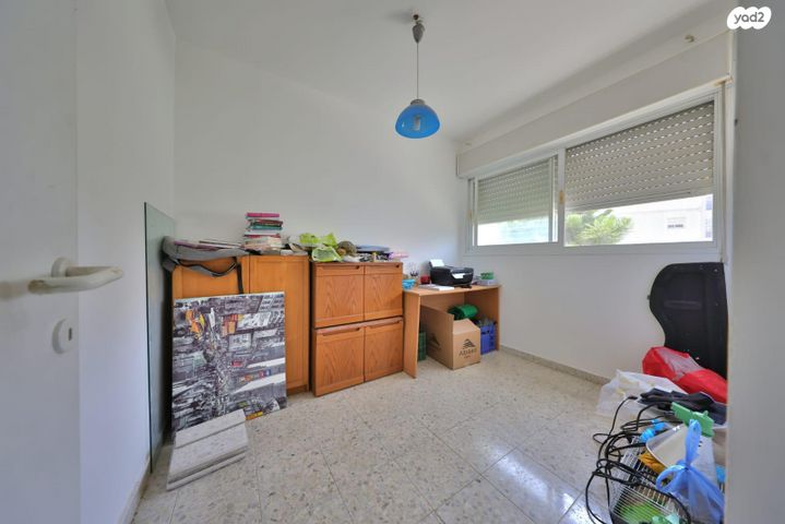 דירה, מנחם בגין 16, נווה גנים, קרית מוצקין