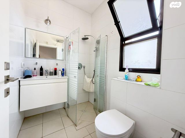 דירה, נווה זמר, רעננה