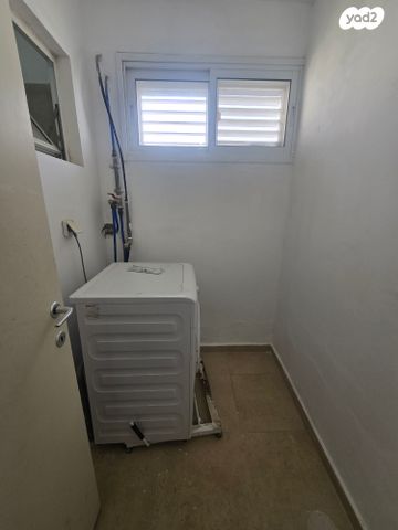 דירה, ירוחם