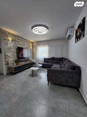 דופלקס, א.ס. לוי 41, נאות יצחק רבין, רמלה