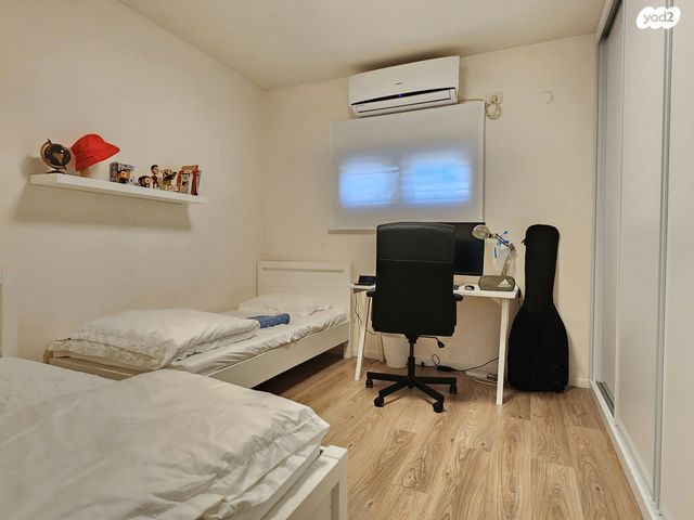 דירה, בן יהודה, הרצליה