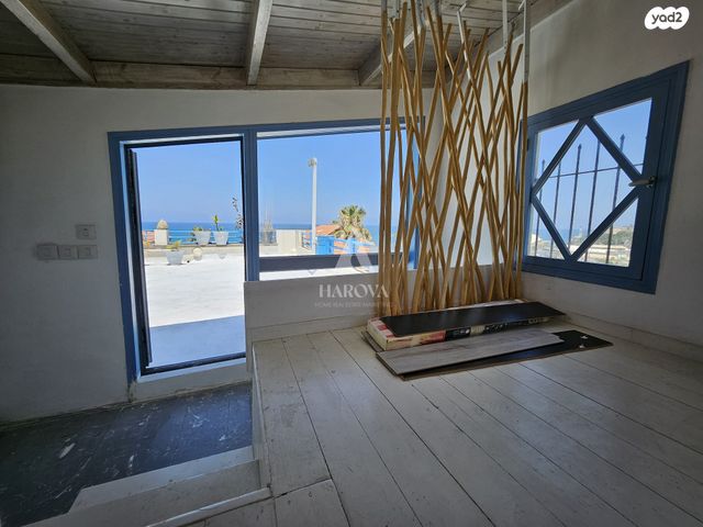 גג/ פנטהאוז, הצדף, עג'מי, גבעת העליה, תל אביב יפו