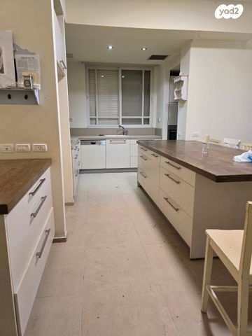 בית פרטי/ קוטג', בני עטרות