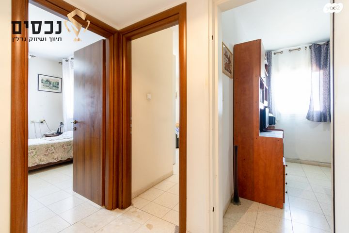 דופלקס, העצמאות, ראש העין