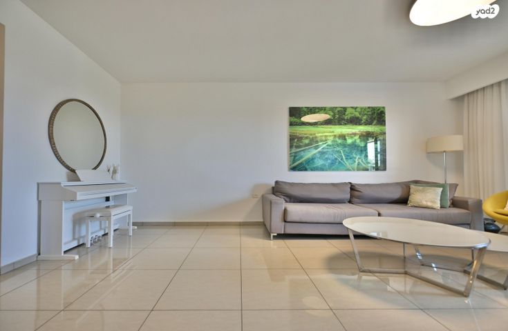 דירה, התורמוס, קרית ראשון, ראשון לציון