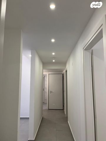 דירה, נרקיסים, ראשון לציון