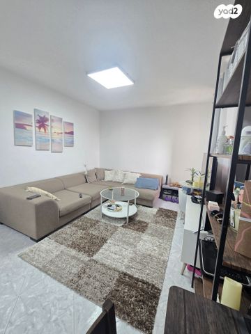 דירה, יוסף קארו, דימונה