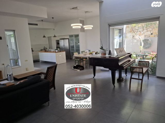 בית פרטי/ קוטג', כפר ראש הנקרה