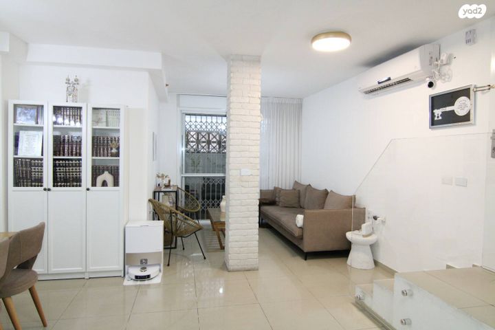 דירת גן, זלמן ארן, רובע ד', אשדוד