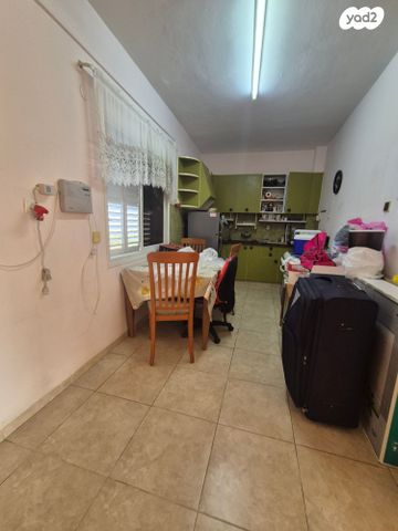 דירת גן, כרמיה, קרית שפרינצק, חיפה