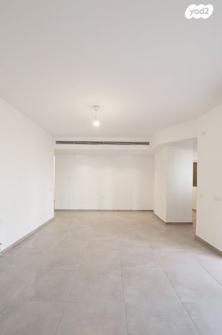 דירת גן, שמעון פרס, מורשת, מודיעין מכבים רעות