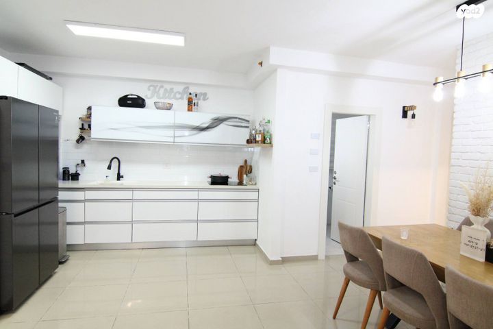 דירת גן, זלמן ארן, רובע ד', אשדוד