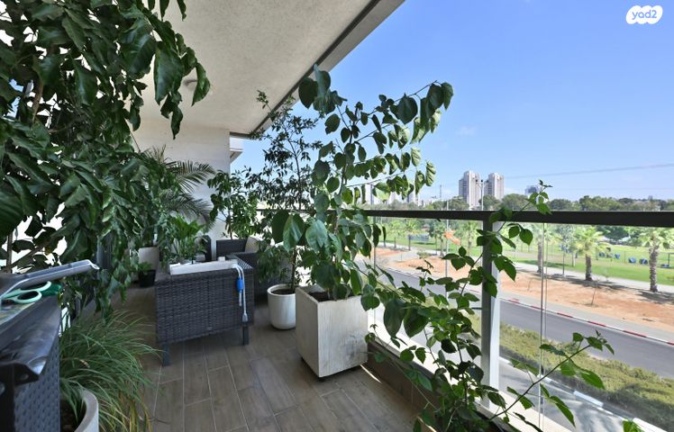 דירה, התורמוס, קרית ראשון, ראשון לציון