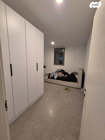 דירה, נתיבות