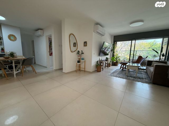 נווה אביבים