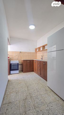 דירה, יקותיאל אדם, קרית שמונה