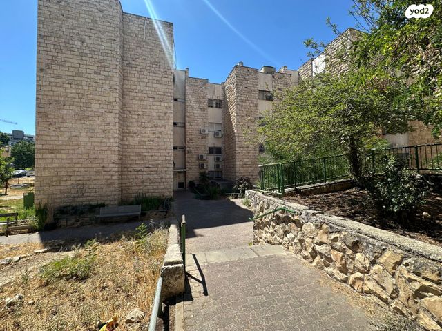 דירה, נהוראי, קטמונים, ירושלים